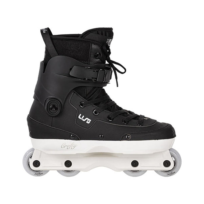 Patines agresivos USD Aeon Sam Crofts III negros vista lateral