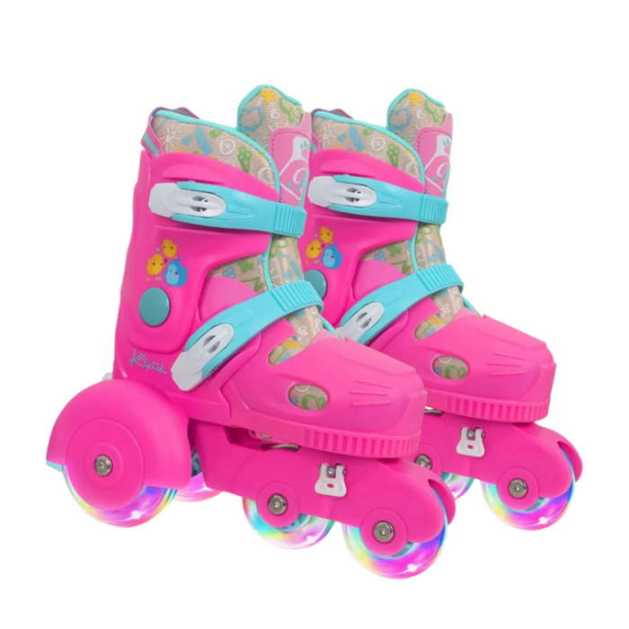 Par de patines infantiles ajustables BanWei RolliPop Pink con ruedas iluminadas, vista en ángulo