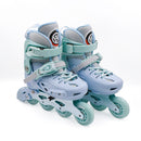 Par de patines en línea infantiles Hook Pastel celeste, vista en ángulo