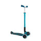 Scooter Globber ACE Lights aqua con ruedas iluminadas