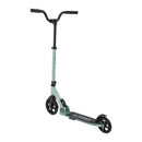 Scooter Globber Flow Rider Sage vista trasera en ángulo