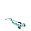 Scooter Globber Go Up Sporty Lights 360 Dark Mint con manilla para papás, vista lateral