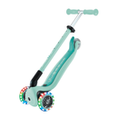Scooter Globber Go Up Sporty Lights 360 Dark Mint plegado para guardar