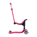 Scooter Globber Go Up Sporty Lights Dark Pink en modo correpasillos, vista lateral