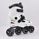 Patines freeskate Hook Skull blancos vistos desde el frente
