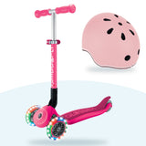 Kit Globber: scooter Lights Plegable Fuchsia y casco Go Up Lights Pastel Pink