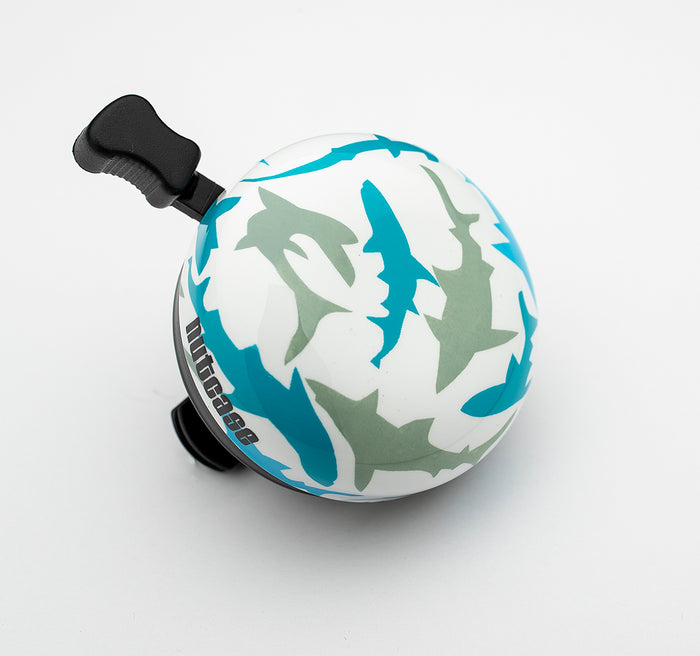 Campanilla Nutcase Baby Shark con estampado de tiburones